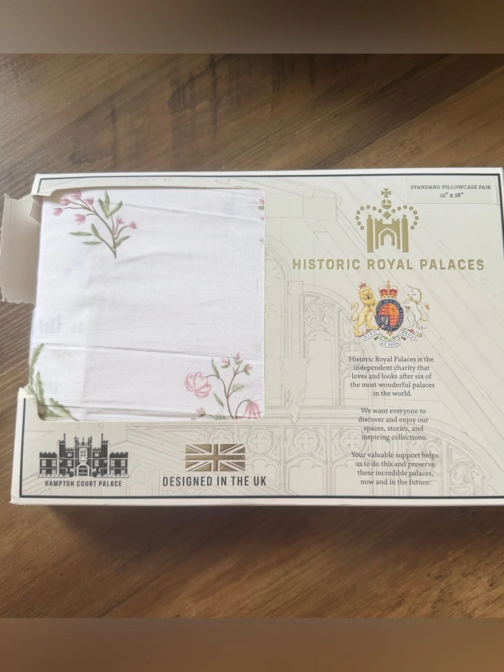 Historic Royal Palaces - Victoria Sprigs-Ruby Floral Pillowcase Pr. 100% Cotton
